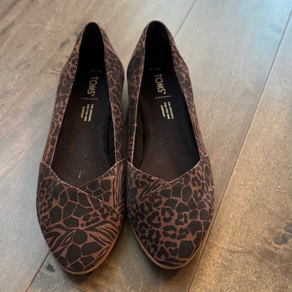 Toms Brown & Black Animal Print Pointed Flats